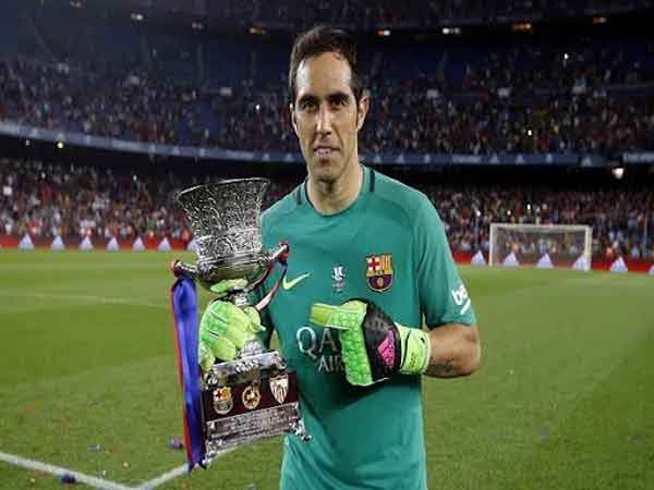 Thủ môn xuất sắc nhất La Liga có Iker Casillas (Real Madrid)