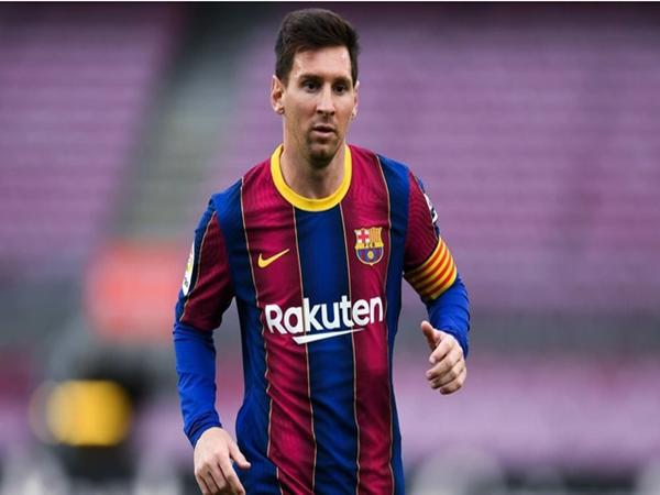 Các cầu thủ huyền thoại của Barca khiến CĐV tự hào